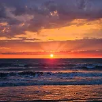 Pinea Mare Villa Golem (Tirana)
