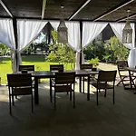 Villa Pinea Mare Golem (Tirana)
