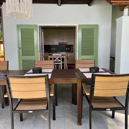 Pinea Mare Villa