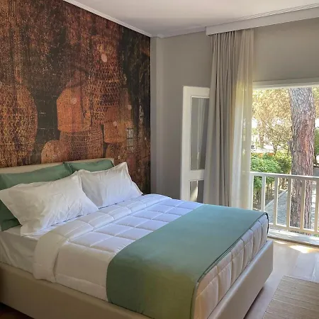 Pinea Mare Villa
