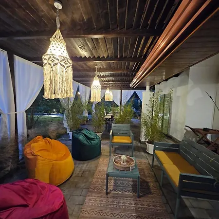 Villa Pinea Mare Golem (Tirana)